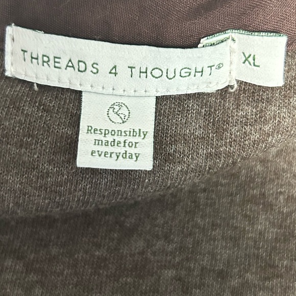 Threads 4 Thought - Mika Triblend Fleece Button Down - XL - Picture 2 of 3